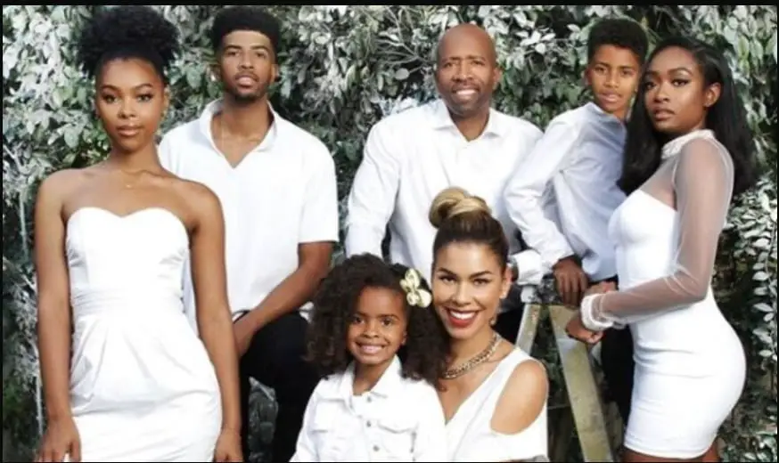 An image of ex husband Kenny smith and Gwendolyn Osborne and together with their children