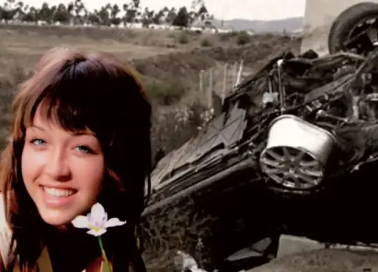 An image of Nikki Catsouras Car Crash