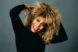 An image of Tina Turner. What was Tina Turner cause of death?