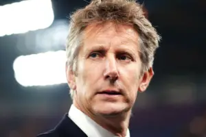 An image of Former Machester united Goalkeeper Edwin Van Der Sar