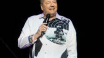 An Image of Terry Fator