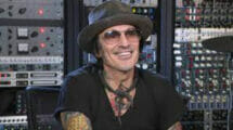 An image of Tommy Lee