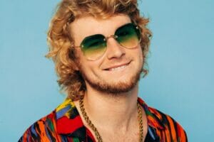 Yung Gravy Parents : Learn about the rapper’s family background, his father’s legacy, and his mother’s support for his rap career.