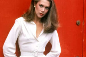 An image of Kathleen Turner