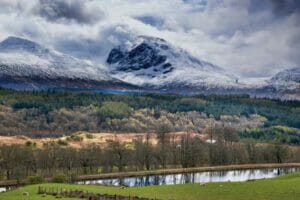 An image of a mountain