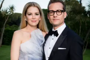 An image of Gabriel Macht and actress Jacinda Barrett